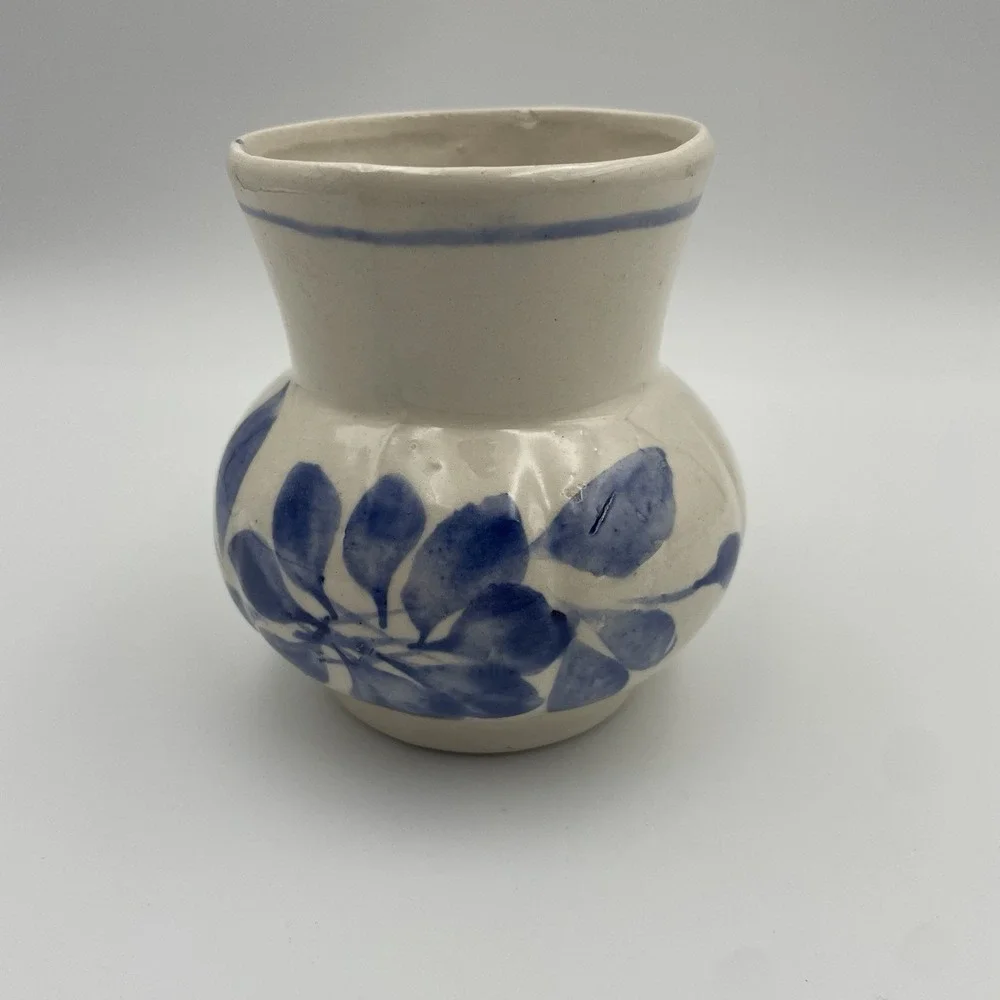 Blue & White Stoneware Mug/Vase- Blue Floral On Cream Mug Unmarked Vintage 10 Oz